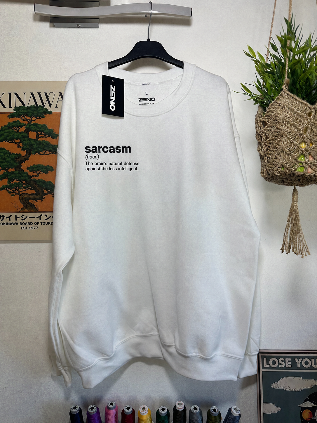 Felpa Premium con ricamo "Sarcasm"