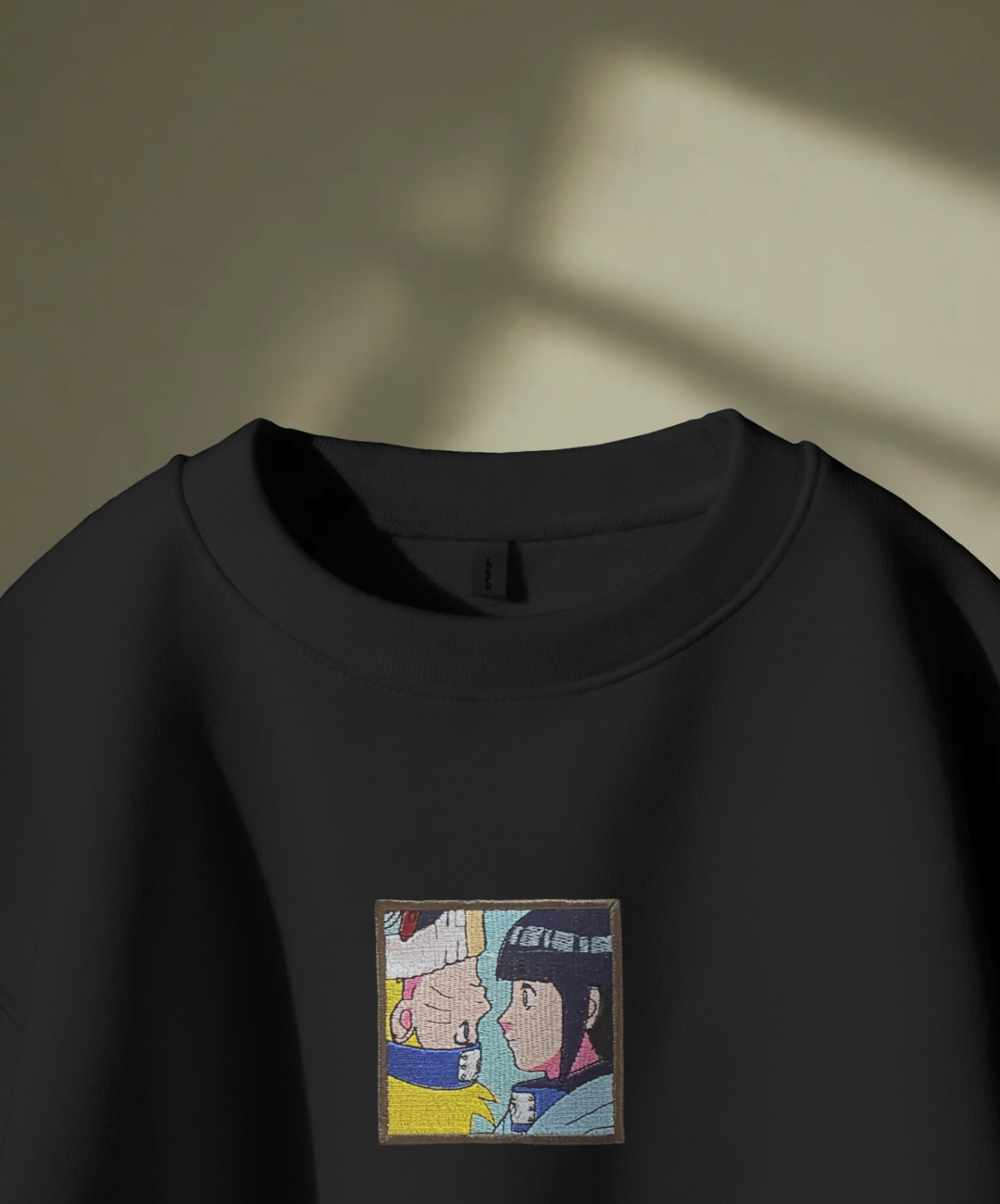 Felpa premium con ricamo "Hinata & Naruto"