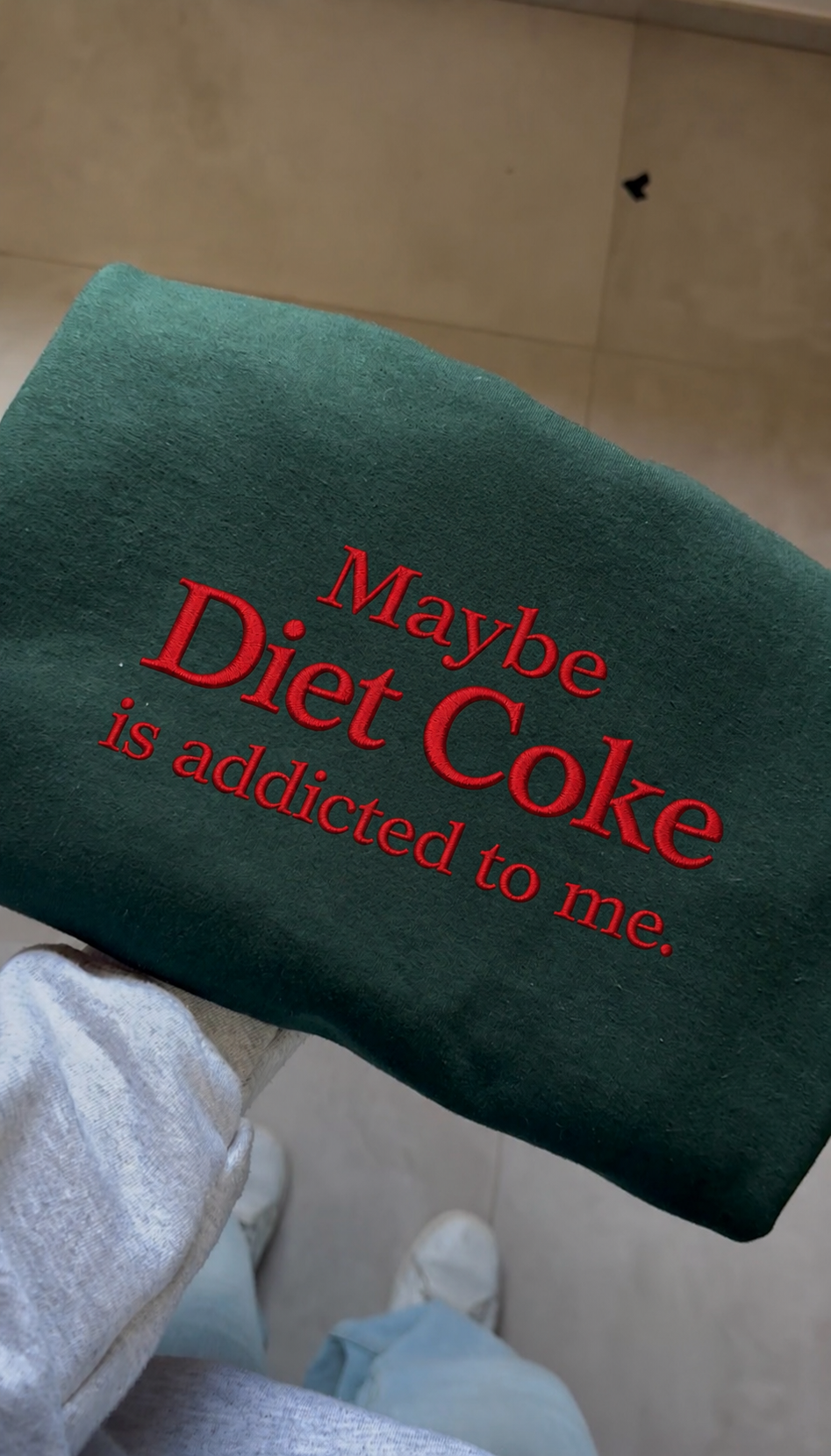 Felpa premium con ricamo "diet coke"