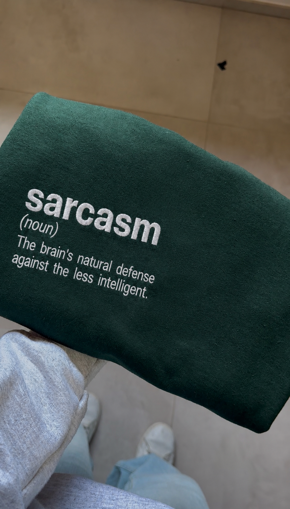 Felpa Premium con ricamo "Sarcasm"
