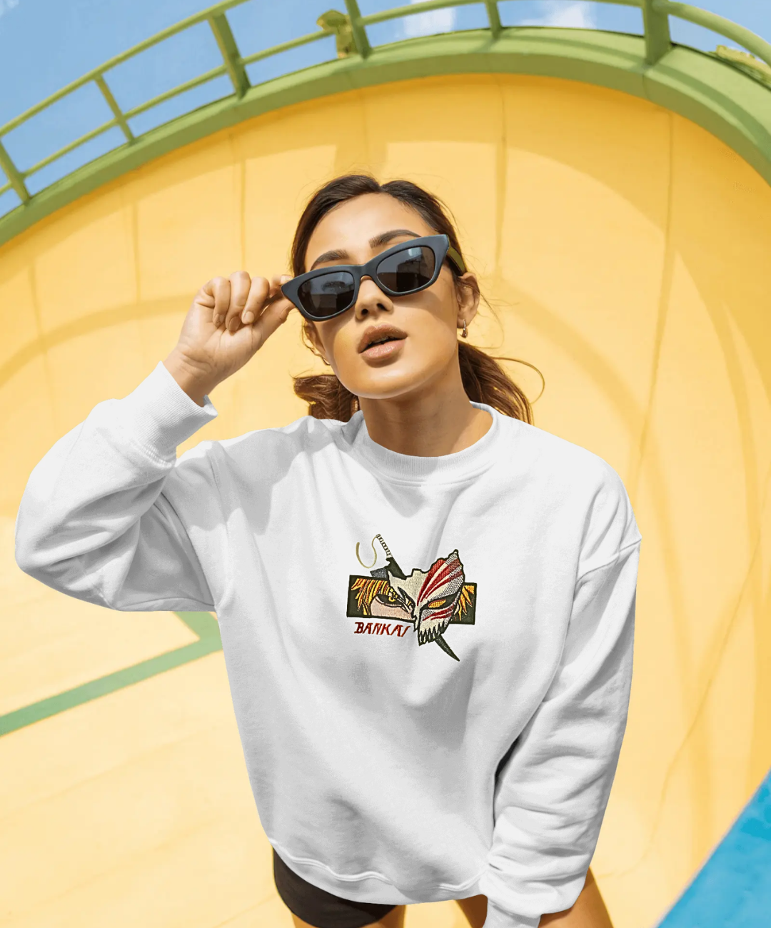 Felpa Premium con ricamo  "Ichigo"