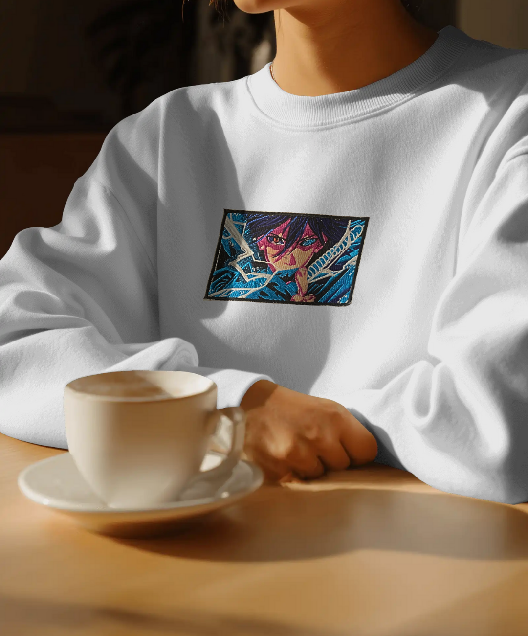 Felpa premium con ricamo "Sasuke"