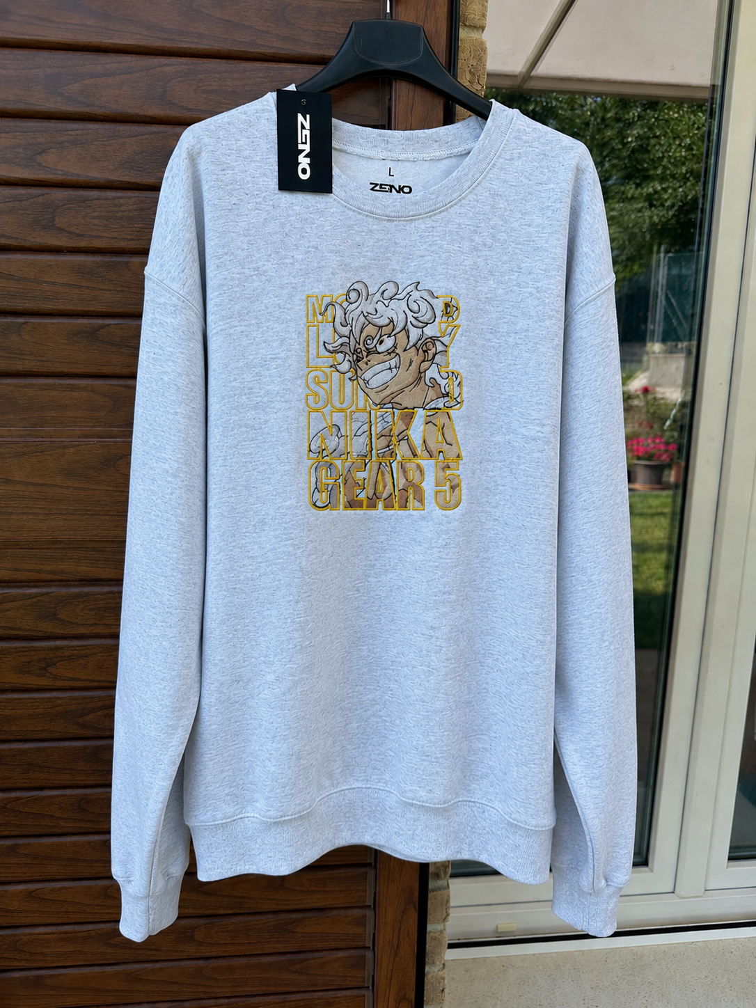Felpa Premium con ricamo "Luffy Gear"