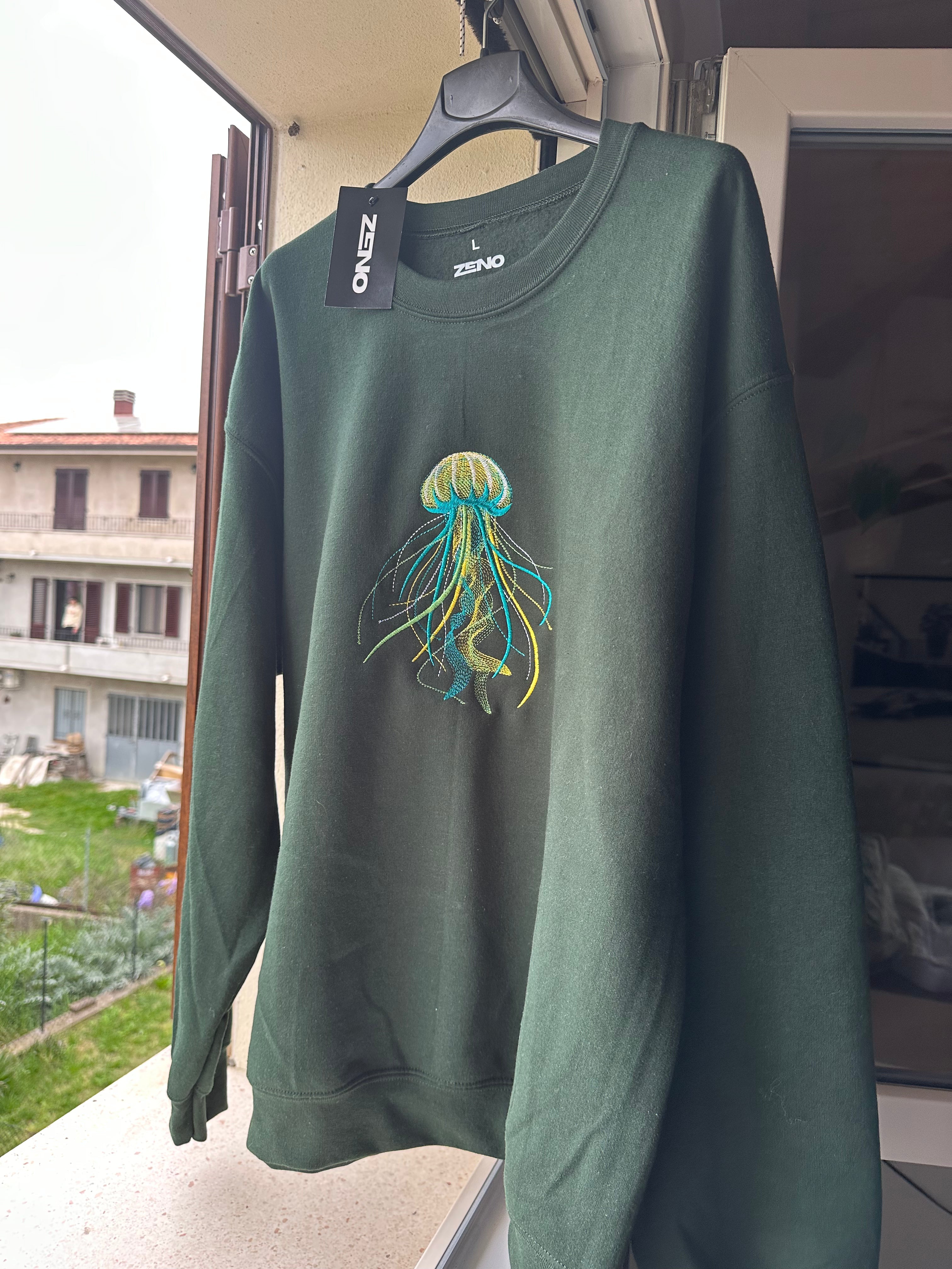 Felpa premium con ricamo "medusa"