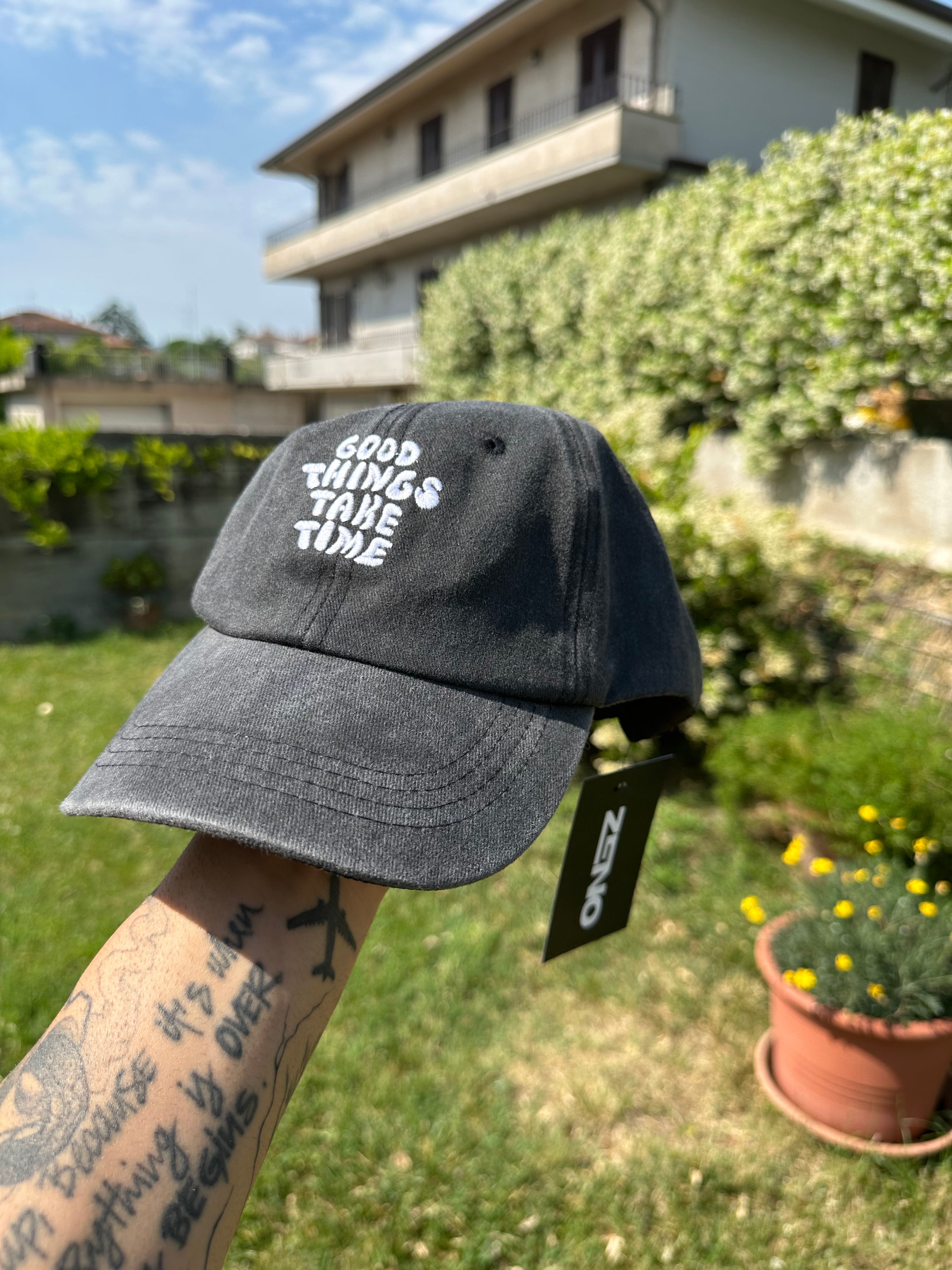 Cappello Ricamato "Good Things"