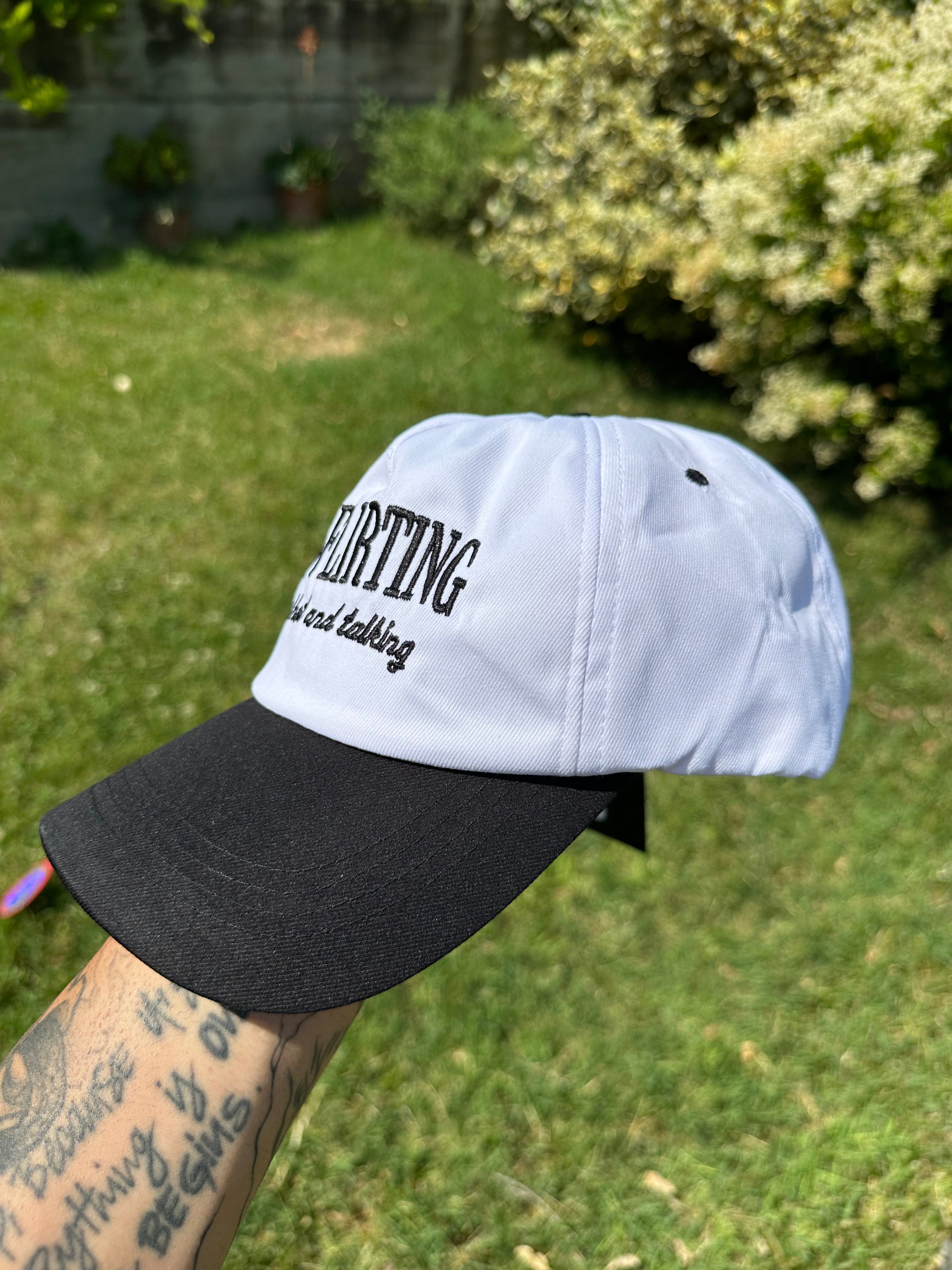 Cappello Ricamato "Flirting"