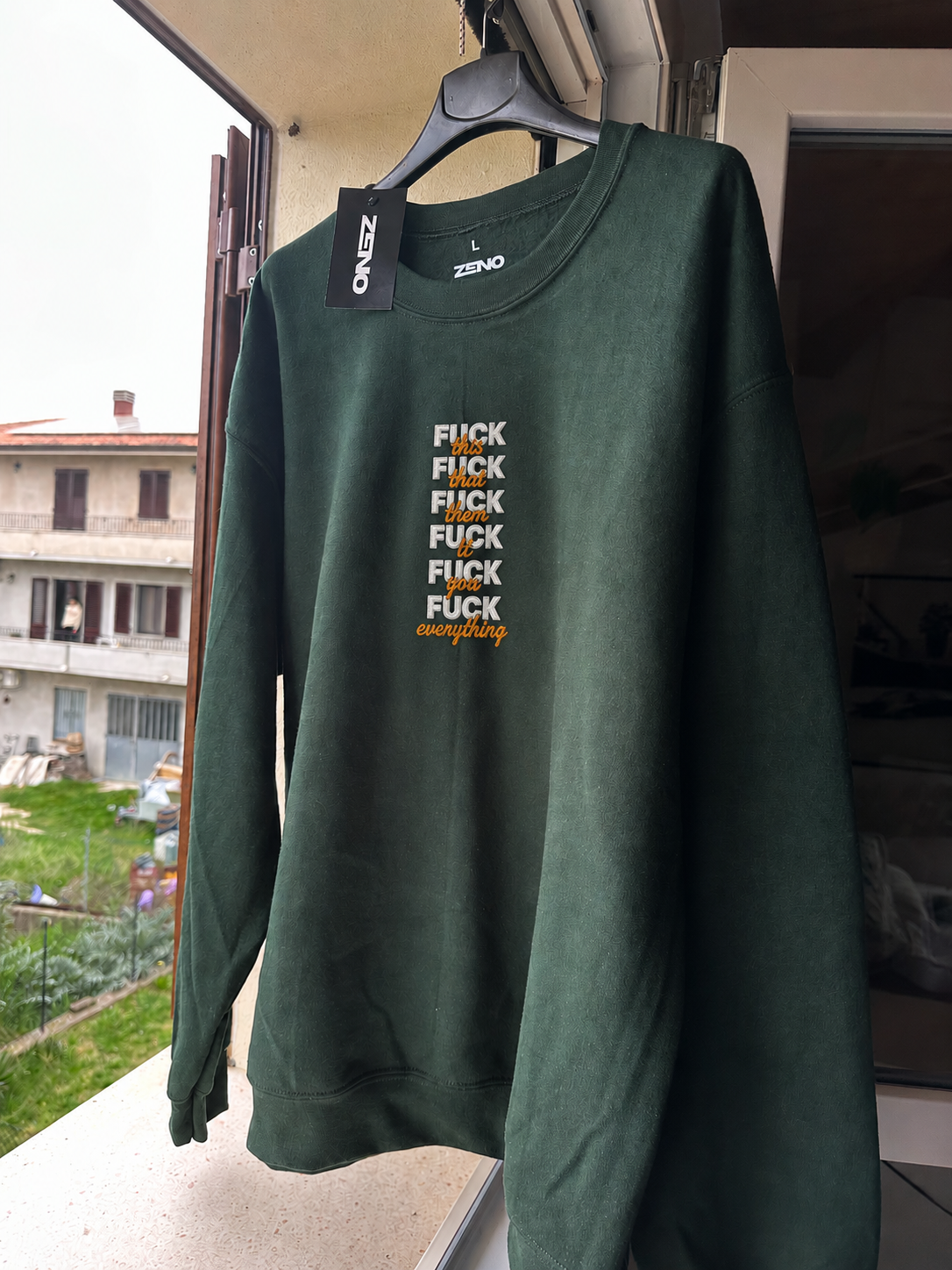 Felpa Premium con ricamo "Fuck"