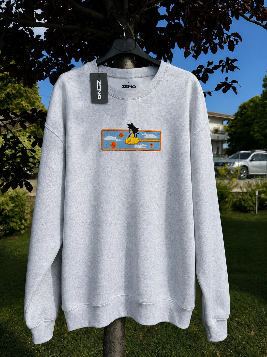 Felpa premium con ricamo "Goku bambino"