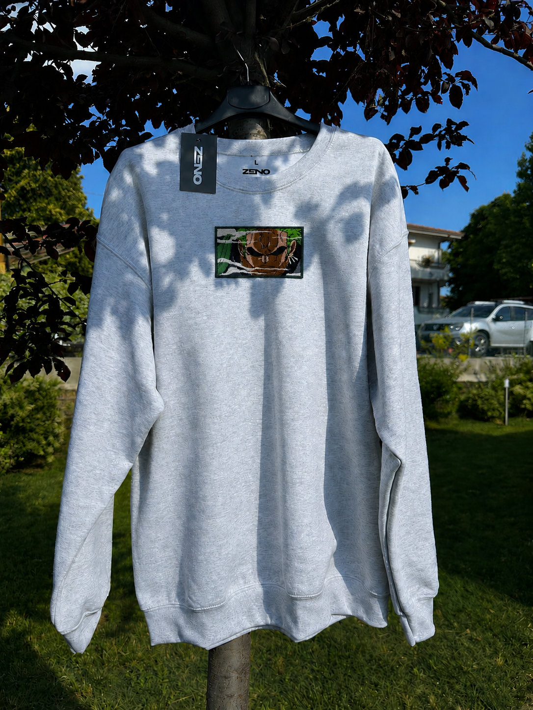 Felpa premium con ricamo "Zoro"
