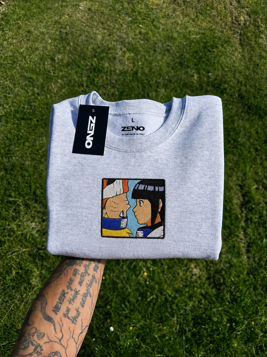 Felpa premium con ricamo "Hinata & Naruto"